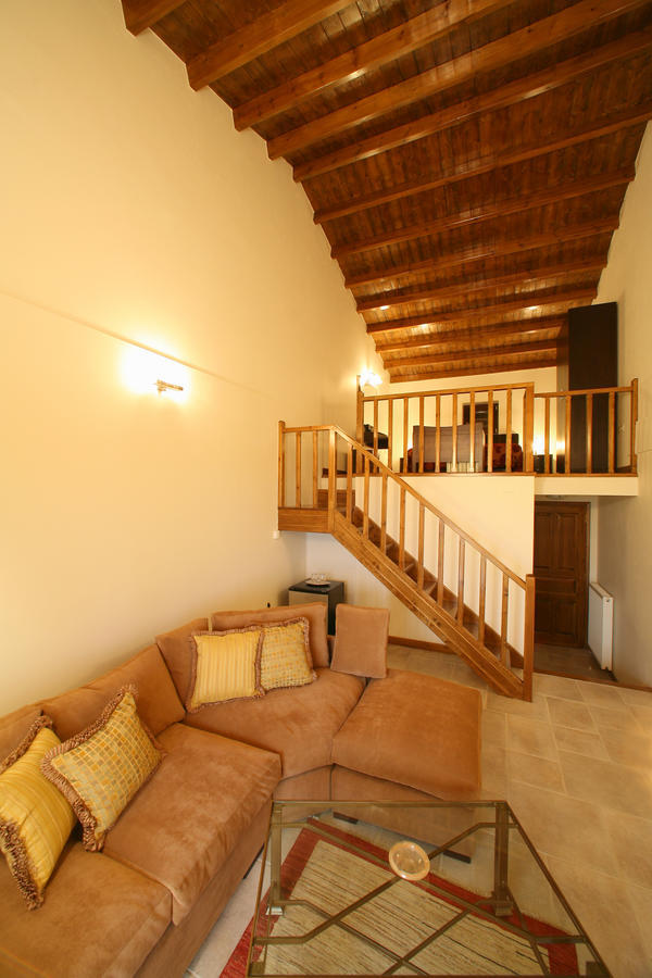 Hôtel Arhontiko Parnona à Karyes Chambre photo