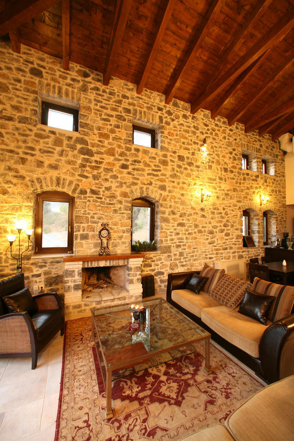 Hôtel Arhontiko Parnona à Karyes Extérieur photo